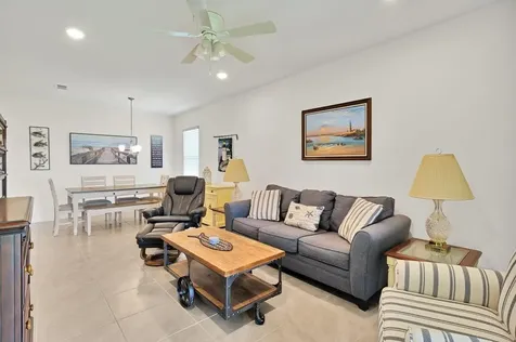 6035 Red Maple Manor Vero Beach FL 32966