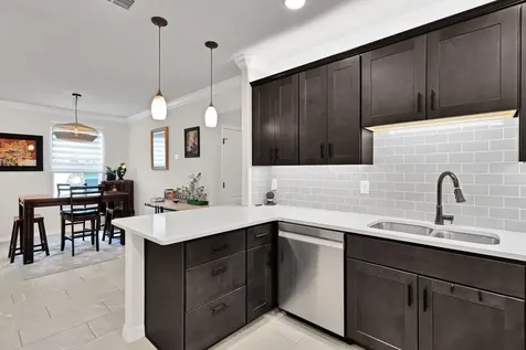 6105 Red Maple Manor Vero Beach FL 32966