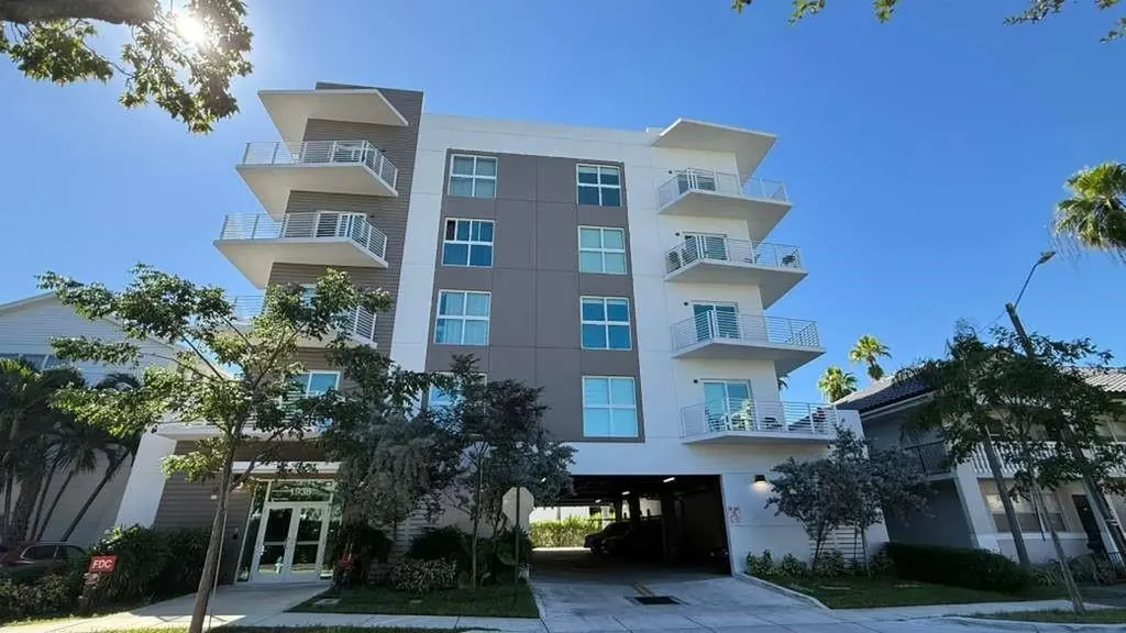1938 Jackson Street Hollywood FL 33020