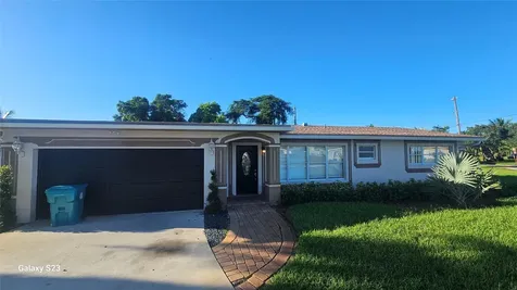 401 NW 5th Avenue Boynton Beach FL 33435