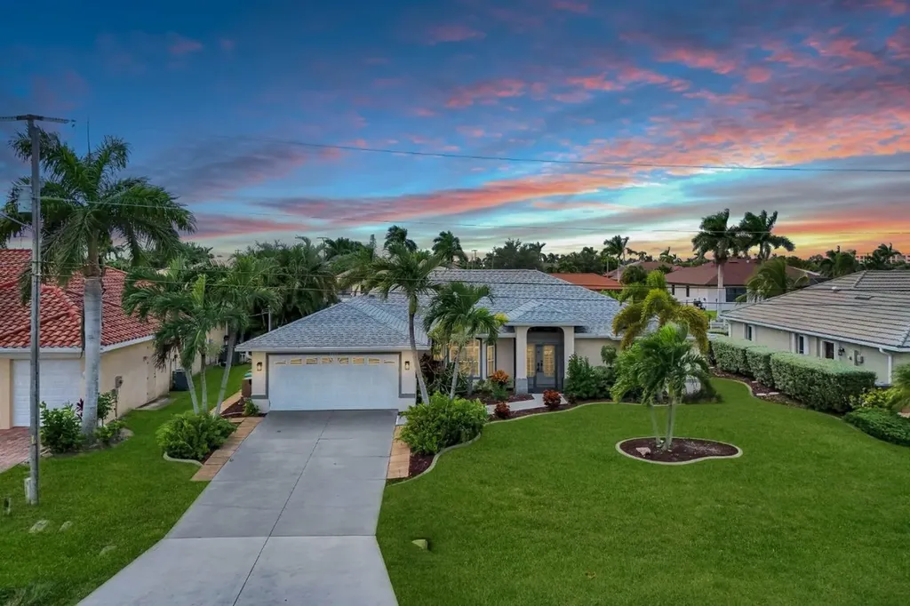 4328 SW 18th Avenue Cape Coral FL 33914