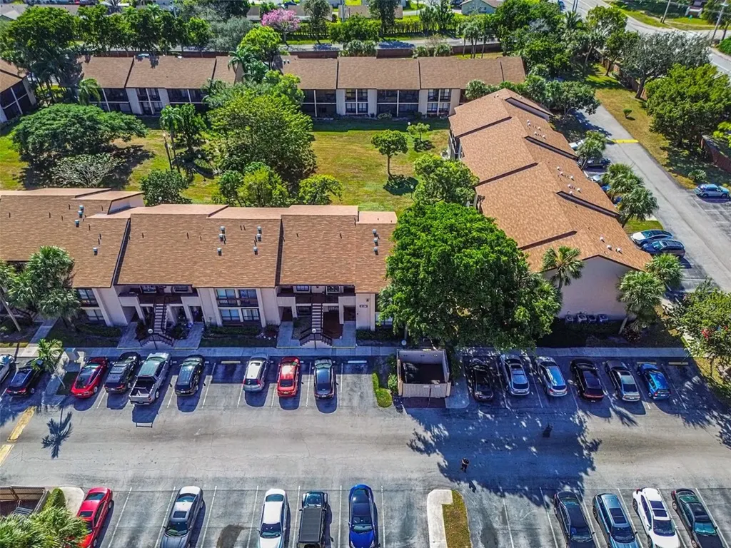 2339 SW 15th Street Deerfield Beach FL 33442