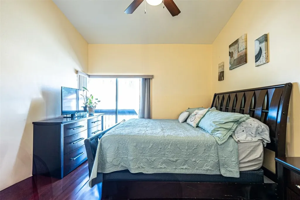2339 SW 15th Street Deerfield Beach FL 33442