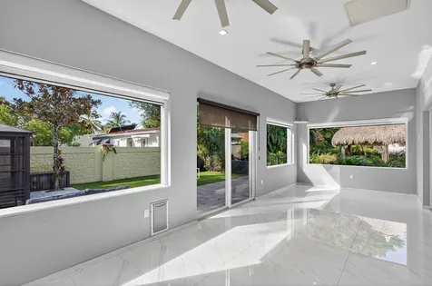 69 S Cortez Drive Margate FL 33068