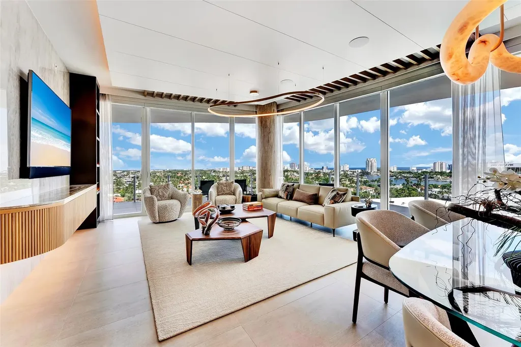 2241 SE 17th Street Fort Lauderdale FL 33316