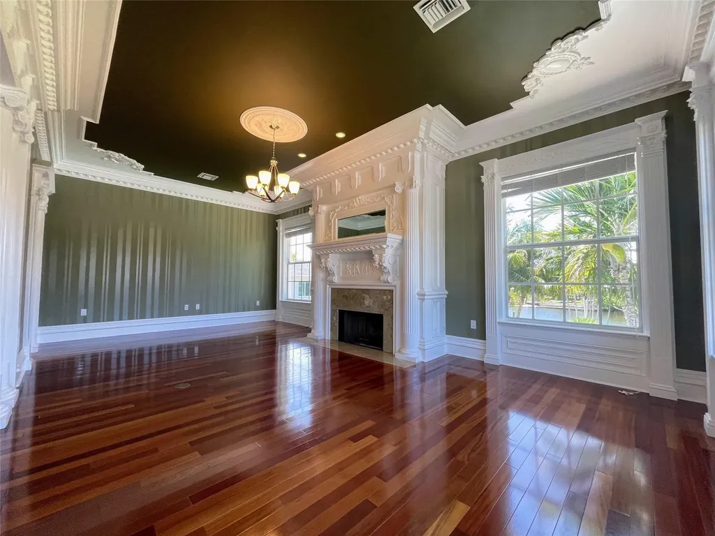 929 NE 18th Court Fort Lauderdale FL 33305