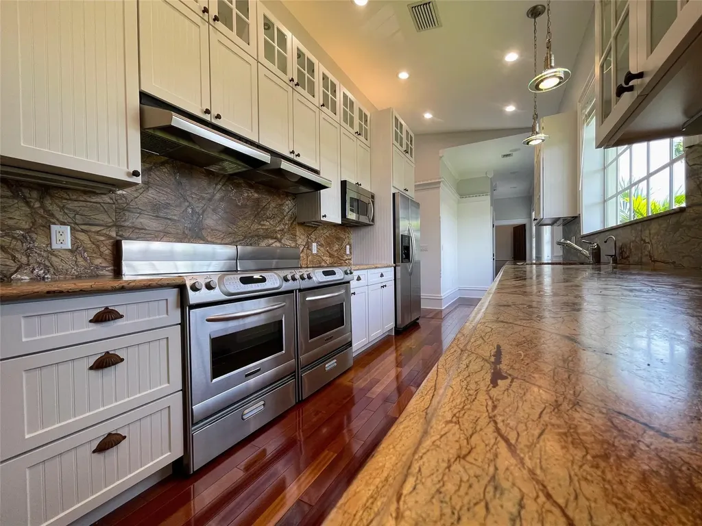 929 NE 18th Court Fort Lauderdale FL 33305
