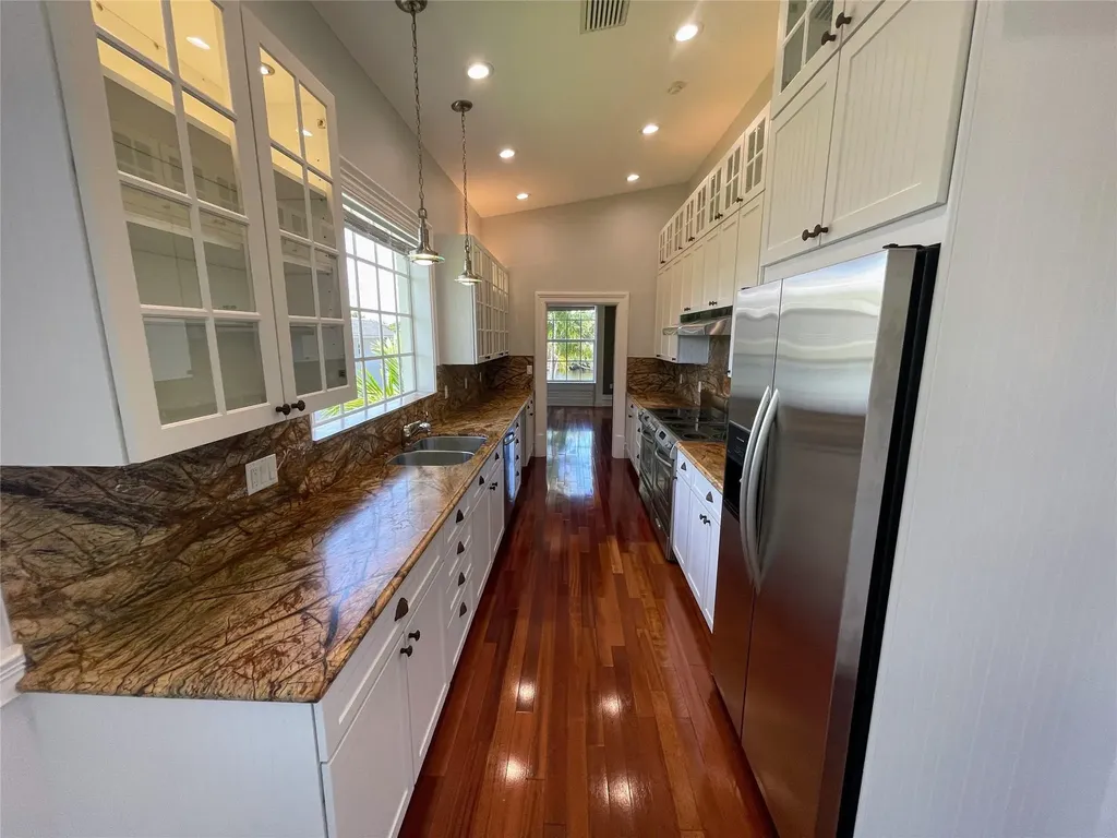 929 NE 18th Court Fort Lauderdale FL 33305