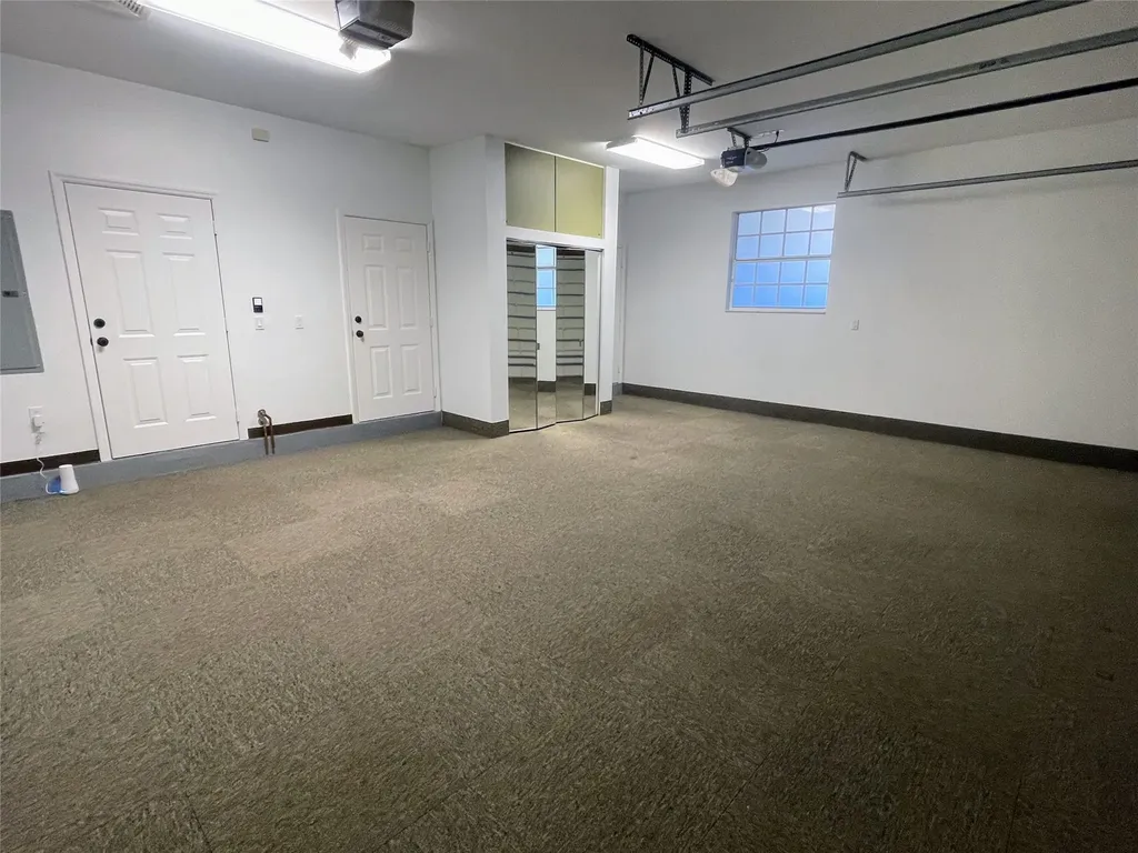 929 NE 18th Court Fort Lauderdale FL 33305