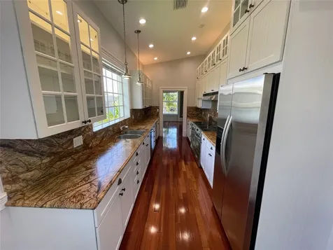 929 NE 18th Court Fort Lauderdale FL 33305