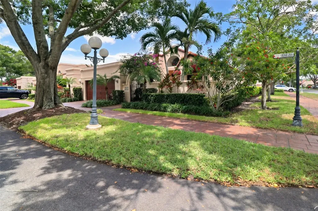 2851 Via Venezia Deerfield Beach FL 33442