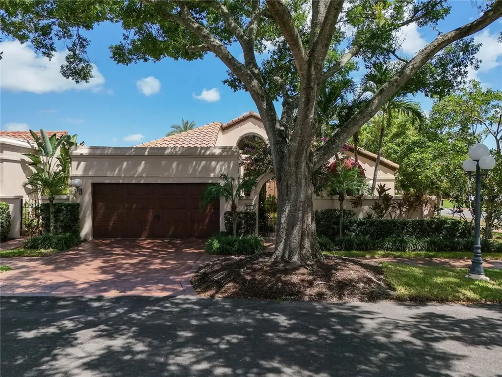 2851 Via Venezia Deerfield Beach FL 33442