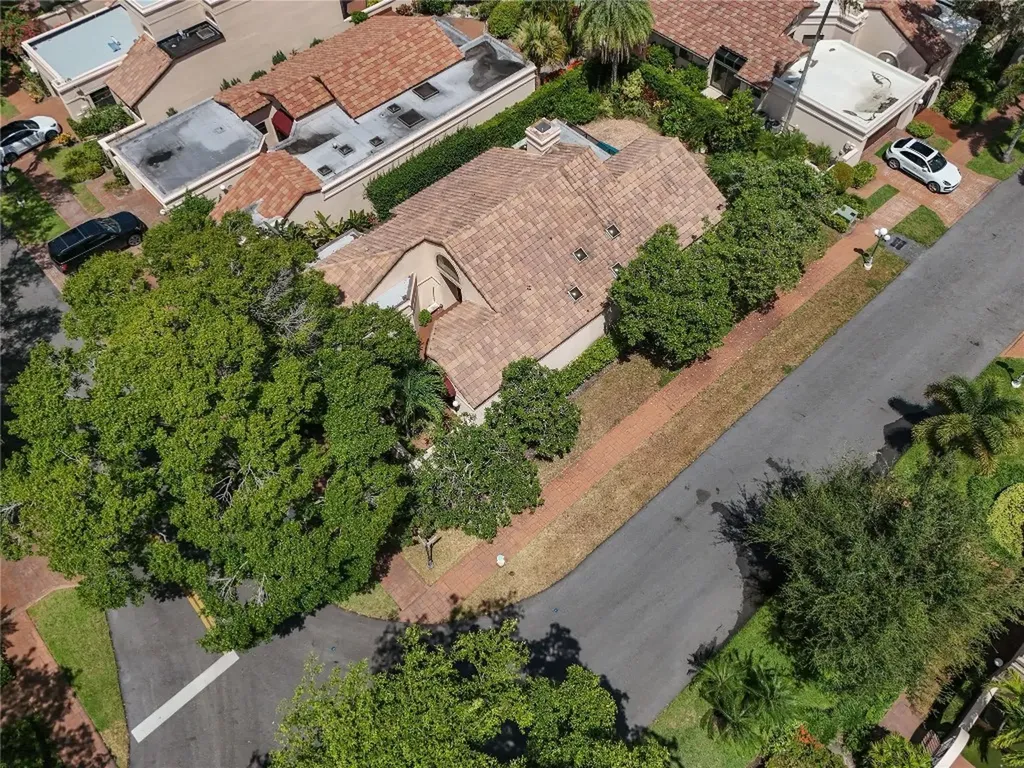 2851 Via Venezia Deerfield Beach FL 33442
