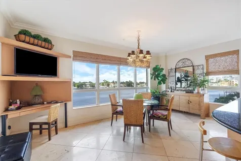 209 N Birch Road Fort Lauderdale FL 33304