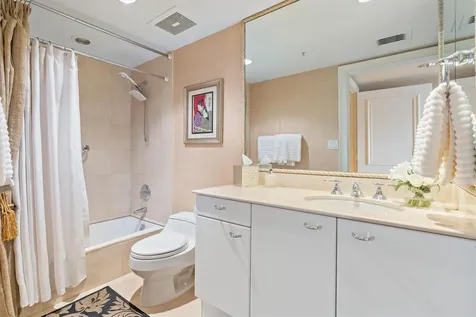 209 N Birch Road Fort Lauderdale FL 33304