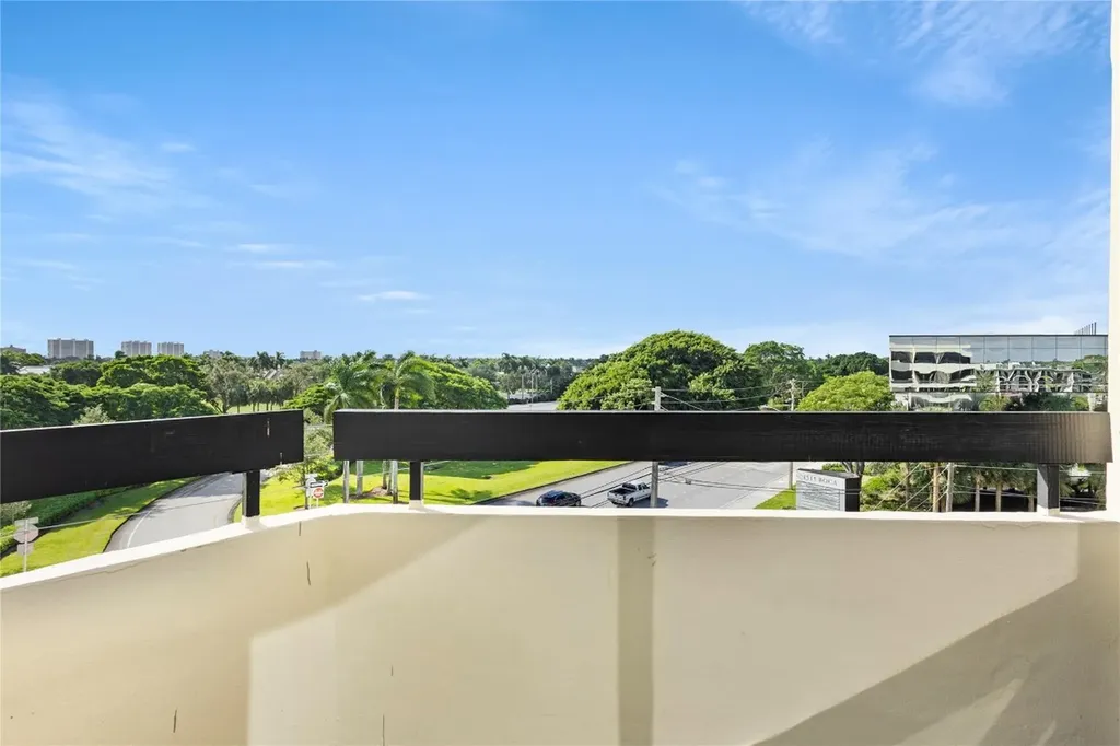 1401 S Federal Highway Boca Raton FL 33432