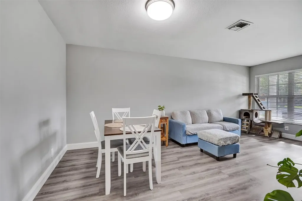 4017 Woodside Drive Coral Springs FL 33065