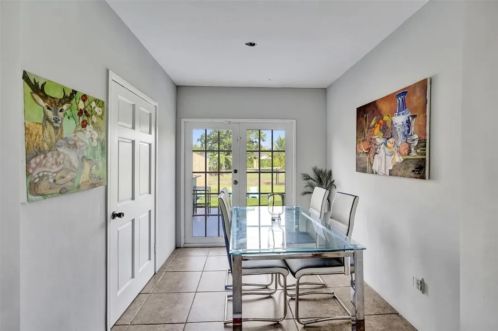 4017 Woodside Drive Coral Springs FL 33065