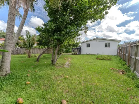2011 SW 97th Terrace Miramar FL 33025