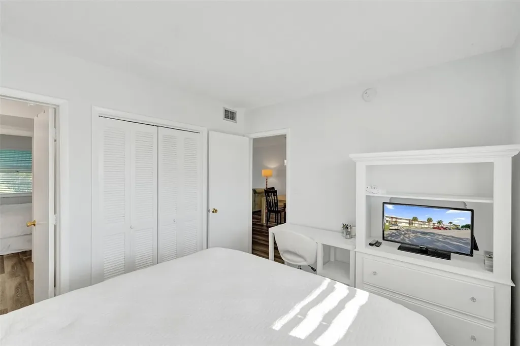 2751 E Golf Boulevard Pompano Beach FL 33064