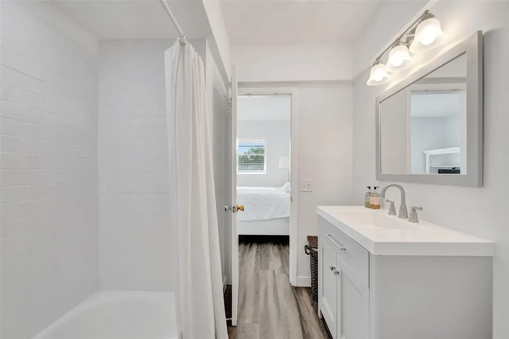 2751 E Golf Boulevard Pompano Beach FL 33064
