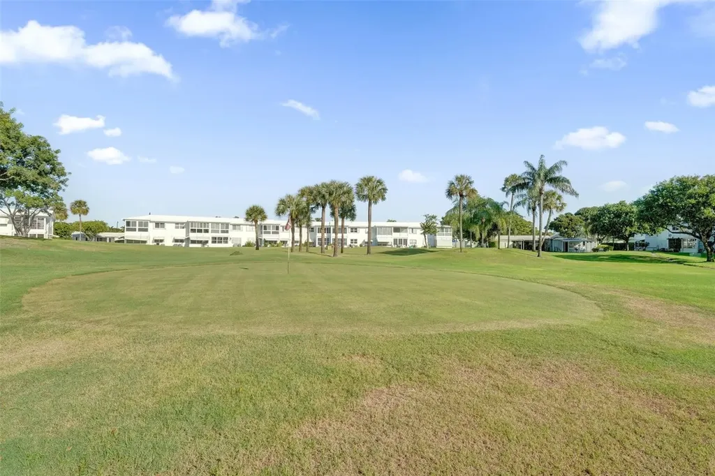 2751 E Golf Boulevard Pompano Beach FL 33064