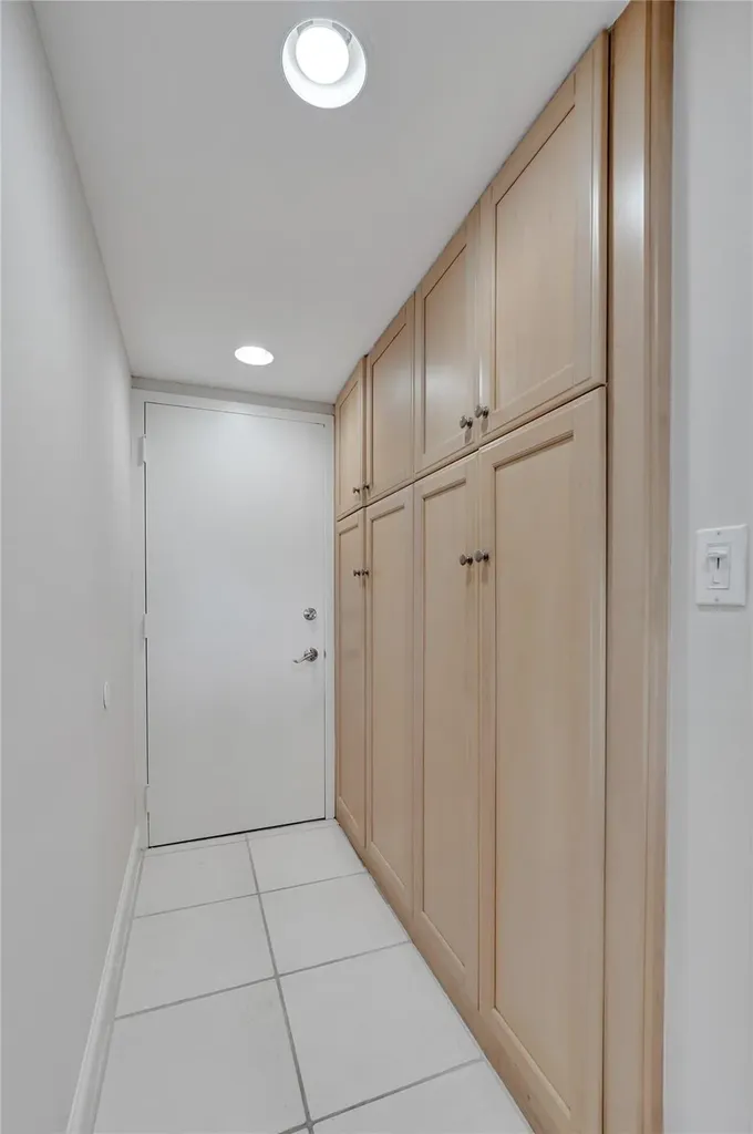 936 Intracoastal Drive Fort Lauderdale FL 33304