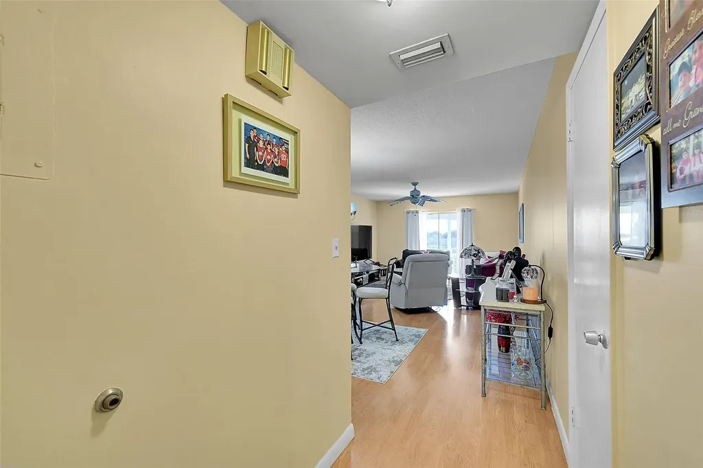 3475 Broken Woods Drive Coral Springs FL 33065
