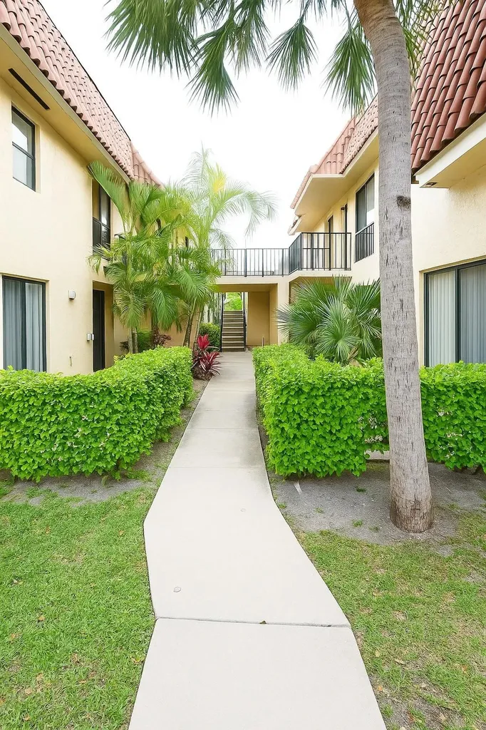11340 Royal Palm Boulevard Coral Springs FL 33065