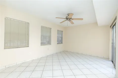 4281 W 10th Court Hialeah FL 33012