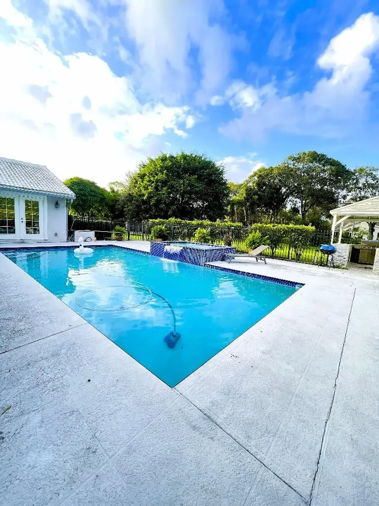 14183 Greentree Trail Wellington FL 33414