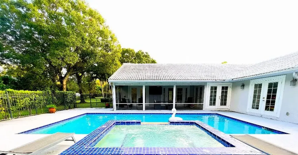14183 Greentree Trail Wellington FL 33414