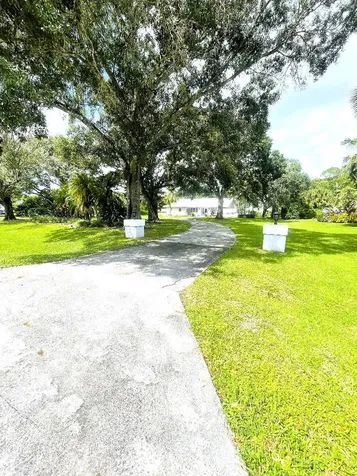 14183 Greentree Trail Wellington FL 33414
