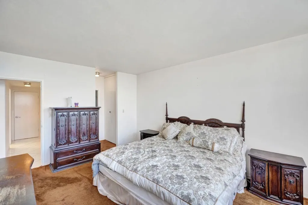 7441 Wayne Avenue Miami Beach FL 33141