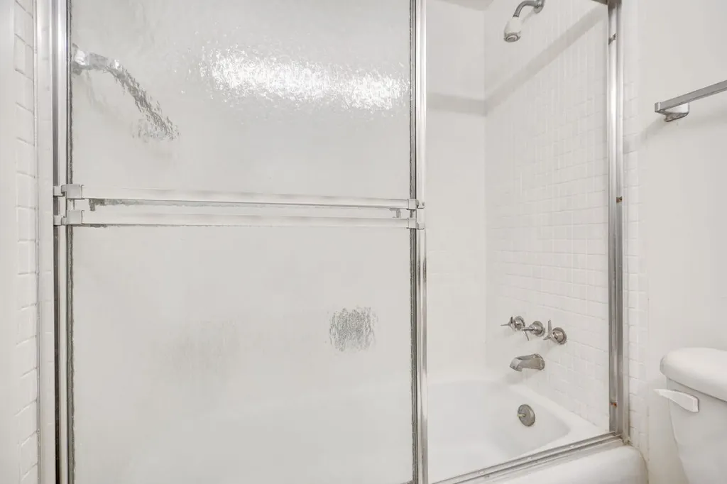 7441 Wayne Avenue Miami Beach FL 33141
