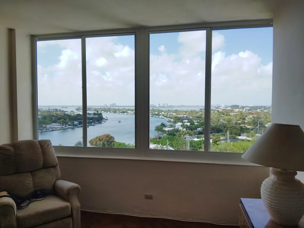 7441 Wayne Avenue Miami Beach FL 33141