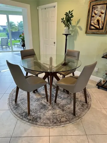 9208 NW 80th Street Tamarac FL 33321