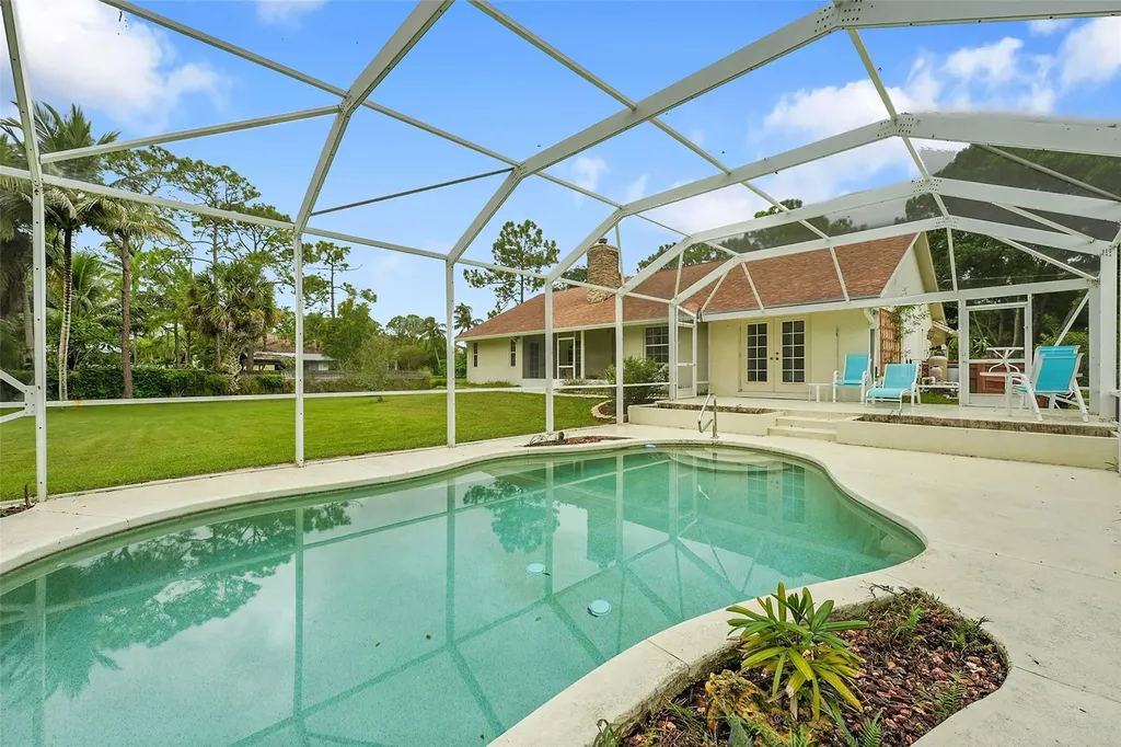 18392 N 48th Avenue Loxahatchee FL 33470