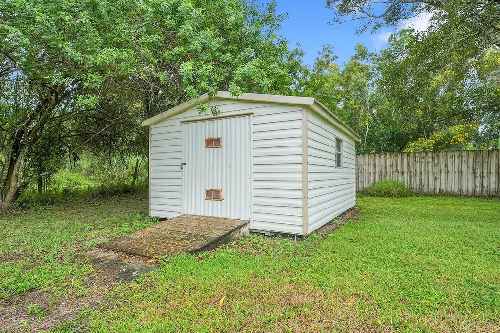 18392 N 48th Avenue Loxahatchee FL 33470