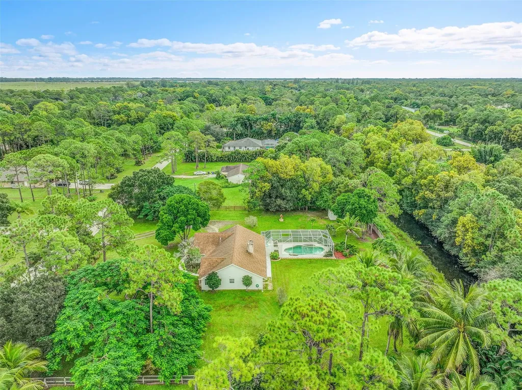 18392 N 48th Avenue Loxahatchee FL 33470