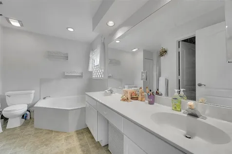 18392 N 48th Avenue Loxahatchee FL 33470