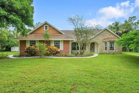 18392 N 48th Avenue Loxahatchee FL 33470