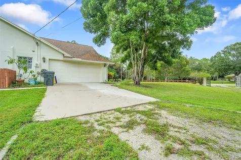 18392 N 48th Avenue Loxahatchee FL 33470