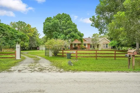 18392 N 48th Avenue Loxahatchee FL 33470