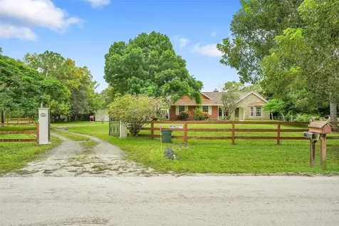 18392 N 48th Avenue Loxahatchee FL 33470