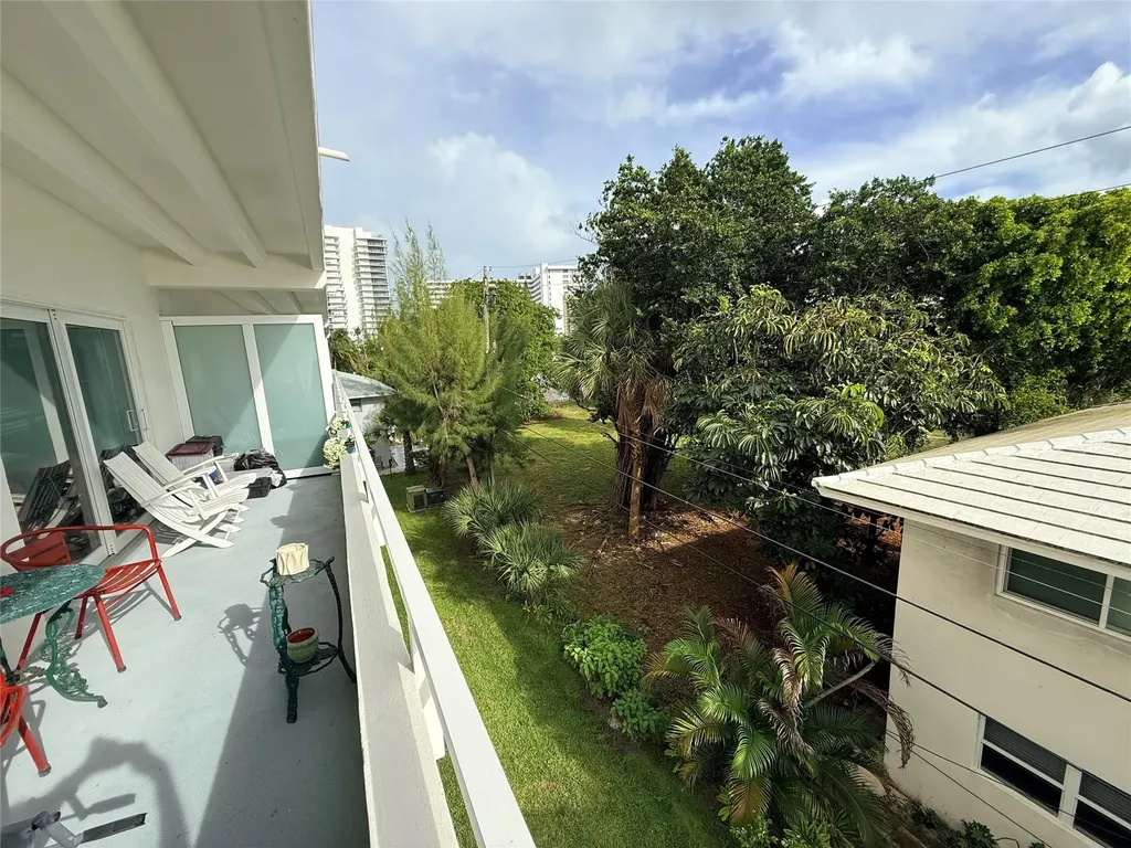 3212 NE 12th Street Pompano Beach FL 33062