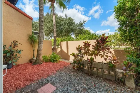 7907 NW 7th Court Plantation FL 33324