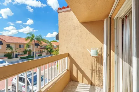 7907 NW 7th Court Plantation FL 33324