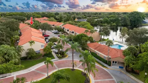 7907 NW 7th Court Plantation FL 33324