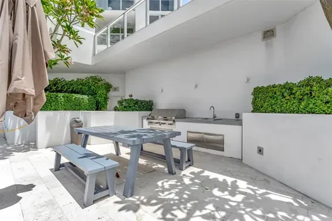 401 N Birch Road Fort Lauderdale FL 33304